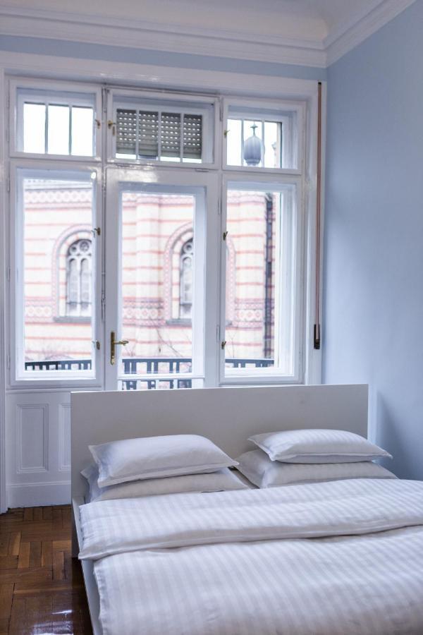Luxury Downtown 3 Bedroom Apartment By Synagoge With Beautiful View Budapest Extérieur photo