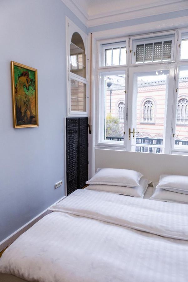 Luxury Downtown 3 Bedroom Apartment By Synagoge With Beautiful View Budapest Extérieur photo