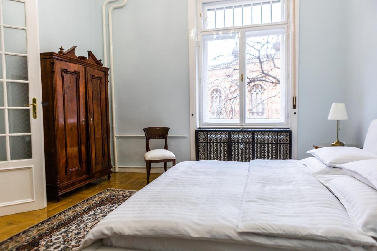 Luxury Downtown 3 Bedroom Apartment By Synagoge With Beautiful View Budapest Extérieur photo